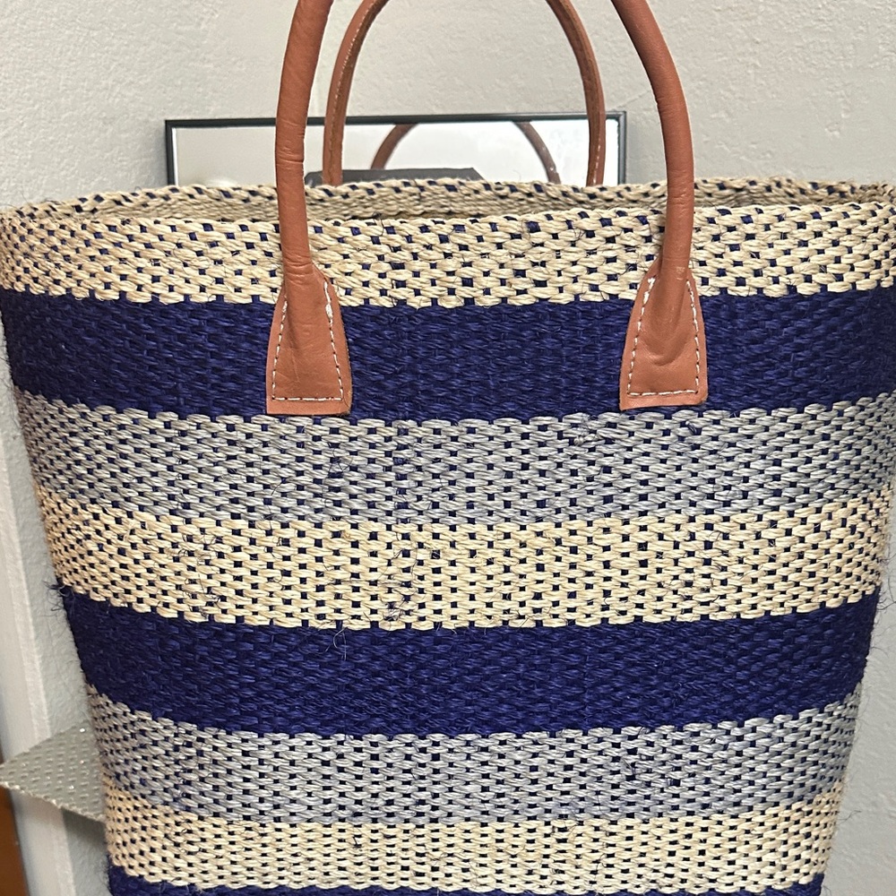 Bujibaja Straw Striped Blue and Cream Tote Bag - Picture 4 of 8